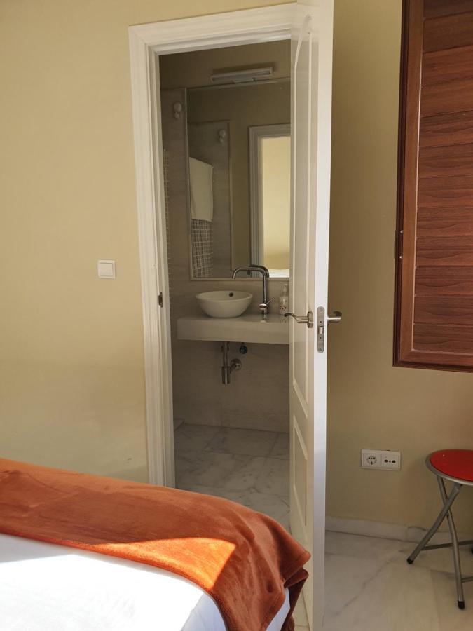 Habitaciones Casa Sevillana Centro エクステリア 写真